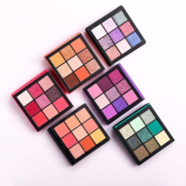 HUDABEAUTY OBSESSIONS EYESHADOW PALETTE هدى بيوتي ظلال عيون اوبزشن