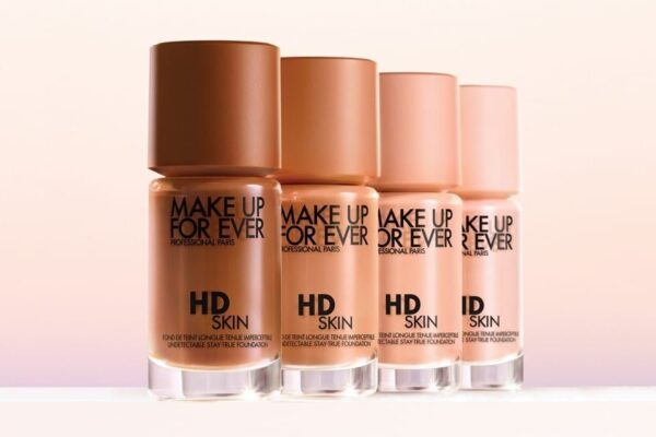 MAKE UP FOR EVER HD SKIN UNDETECTABLE LONGWEAR FOUNDATION ميكب فور ايفر اتش دي فونديشن لونق وير