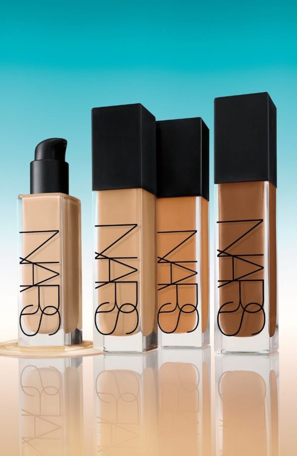 NARS NATURAL RADIANT LONGWEAR FOUNDATION نارس نجرال ريدينت لونق وير فونديشن