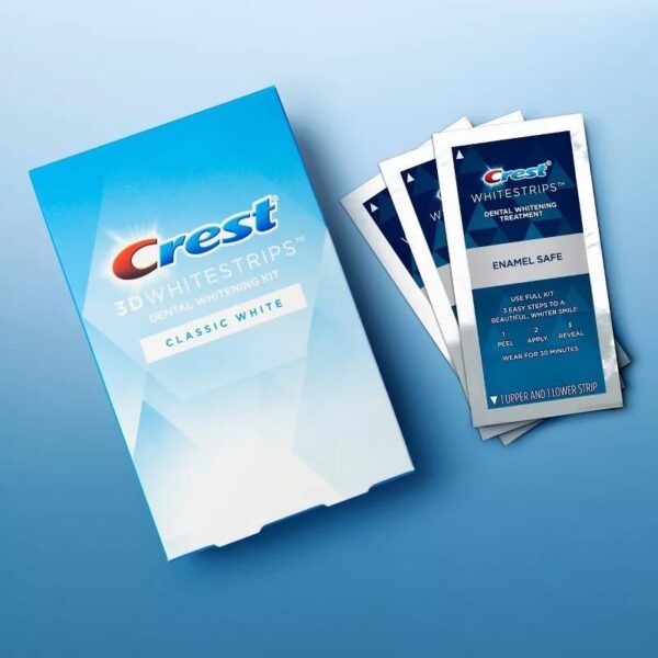 Crest 3D White Classic Vivid Whitening Strips لصقات كريست لتبيض الأسنان