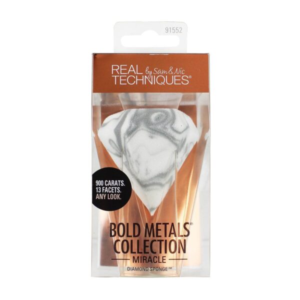 Real Techniques Bold Metals: Diamond Sponge ريل تكنيك أسفنجة المكياج الألماسية