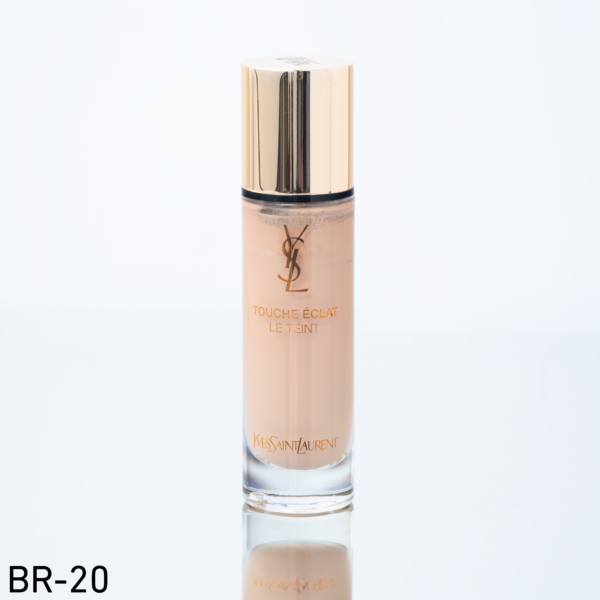 Yves Saint Laurent Le Teint Touche Eclat SPF 22 foundation إيف سان لوران كريم اساس