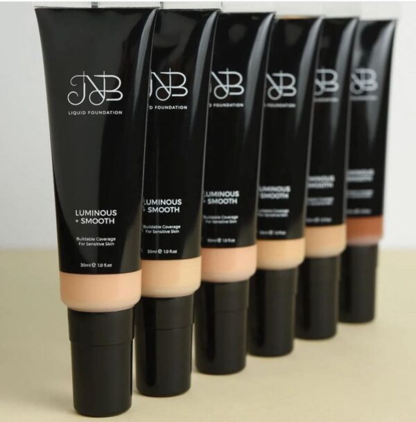 NORA BO AWADH LIQUID FOUNDATION نورا بو عوض كريم اساس