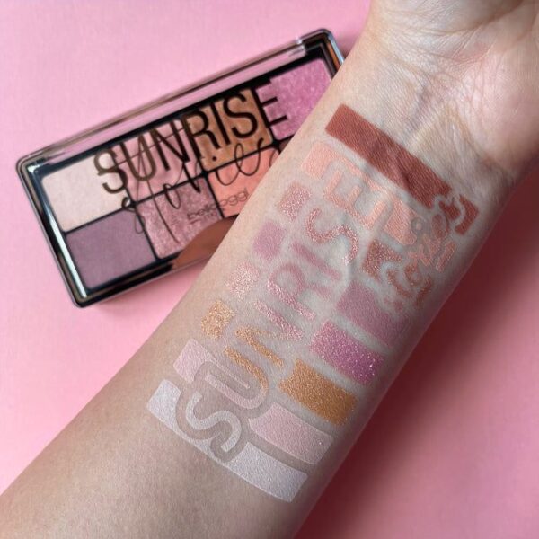 BELLAOGGI SUNRISE STORIES PALETTE باليت ظلال العيون