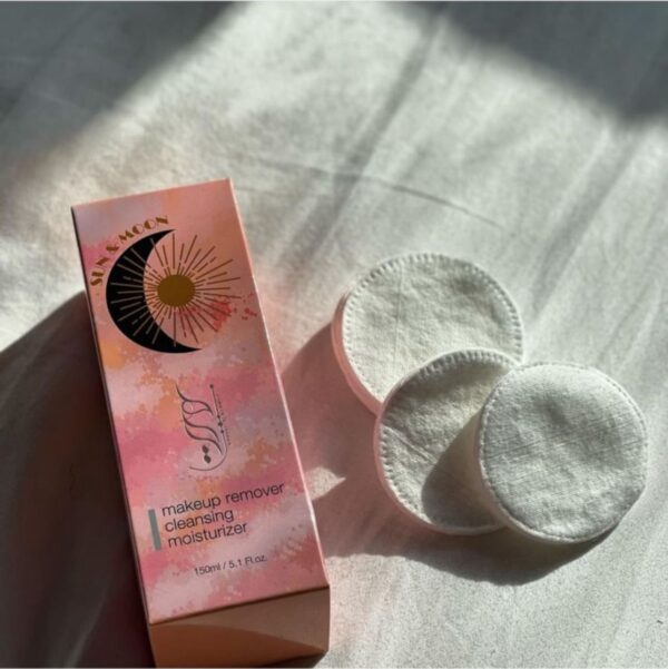 SUN&MOON Make up remover cleansing moisturizer 150 ml by hadeealazawey مزيل مكياج من هديل العزاوي