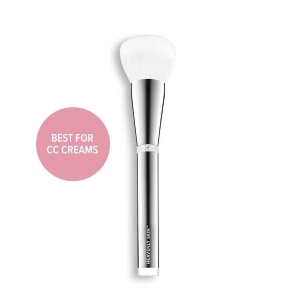 it Cosmetics Heavenly Skin™ CC+ Skin-Perfecting Brush #702 32ml فرشاة تطبيق كريمات الاساس ومنتجات العناية