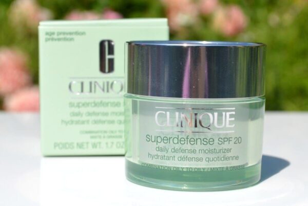 CLINIQUE superdefense sPF20 50ml كلينيك سوبر ديفينس للبشرة الدهنية