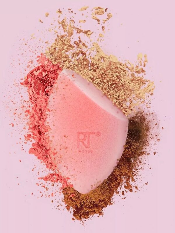 Real Techniques Miracle Powder Sponge ريل تكنيك اسفنجة بودرة