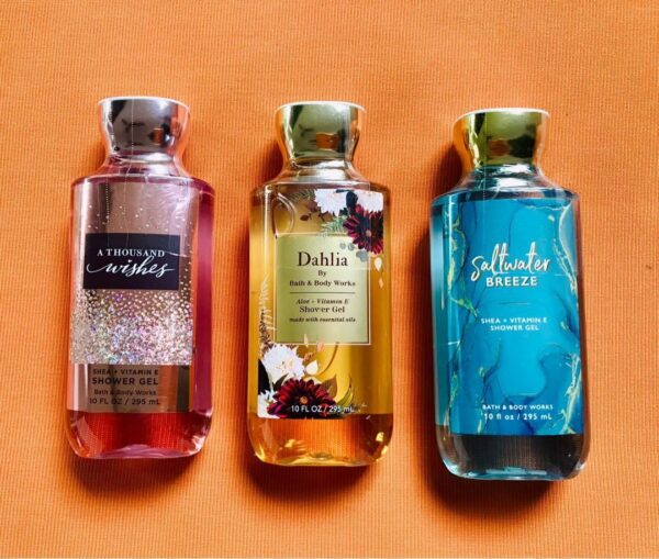 Bath & body works shower gel باث اند بدي جل استحمام