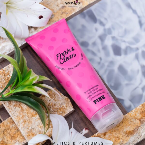 Victoria's Secret PINK Fresh and Clean Lotion,236mlفيكتوريا سيكرت لوشن جسم برائحة منعشة