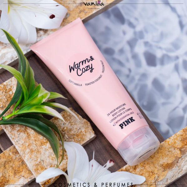 Victoria's Secret Pink Warm And Cozy Body Lotion,236mlفكتوريا سيكرت لوشن جسم