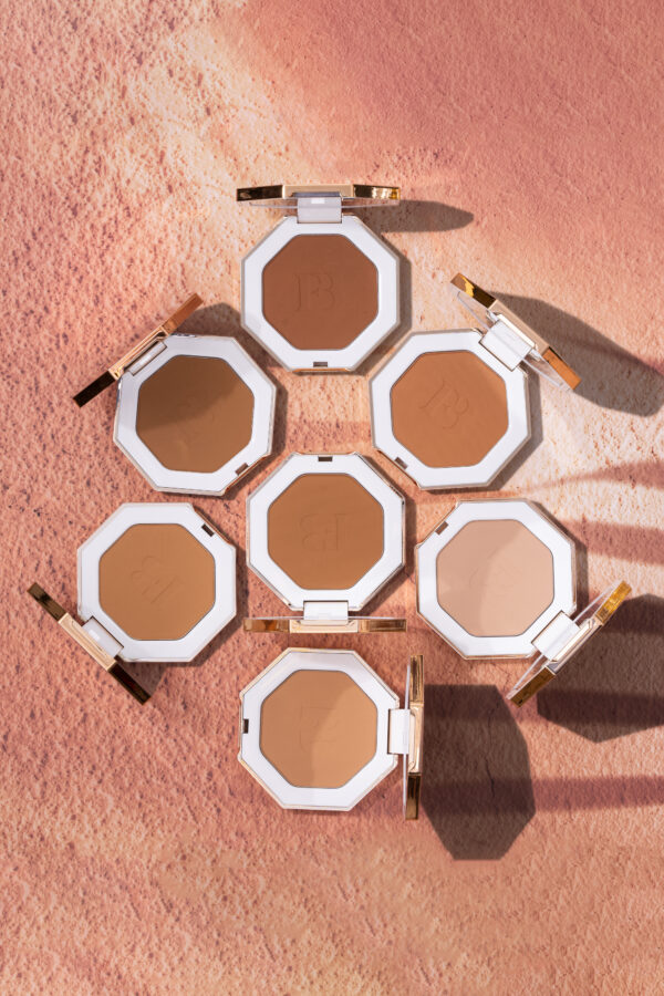 Fenty Beauty SUN STALK'R INSTANT WARMTH BRONZER فينتي بيوتي برونزر