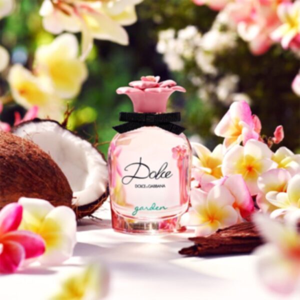 Dolce& gabbana Dolce Garden Eau de Parfum 75ml دولتشي جاردن أو دي بارفان للنساء