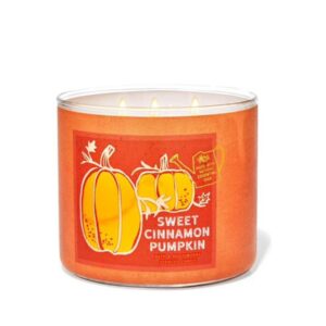 BATH AND BODY WORKS Sweet Cinamon pumpkin 3-Wick Candle, شموع معطرة