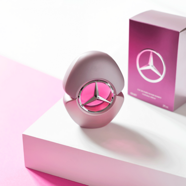 Bestseller Mercedes-Benz Woman Eau de parfum 90mlمرسيدس عطر للنساء