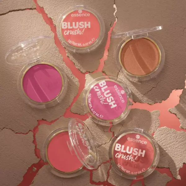 ESSENCE BLUSH crush أسنس أحمر خدود باودر