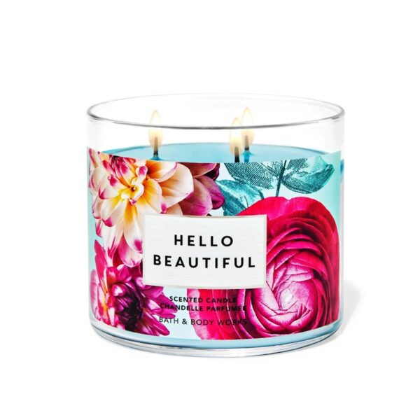 Bath & Body Works hellow beautiful Candle باث اند بادي شمعة معطرة