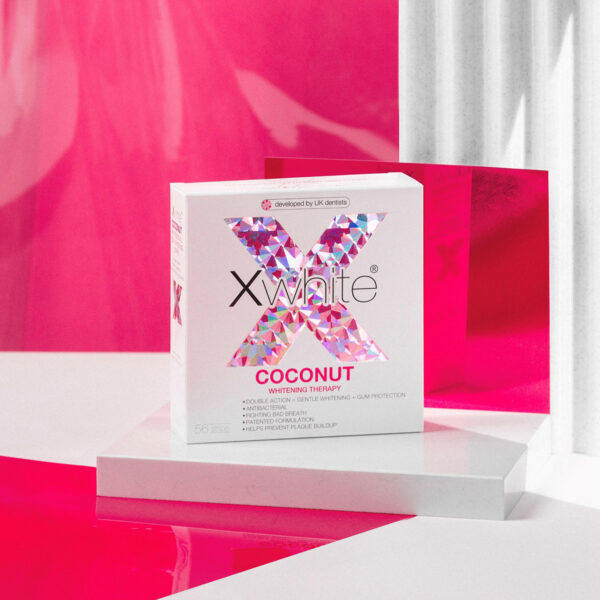 Xwhite® COCONUT WHITENING THERAPY Professional teeth whitening strips علاج تبييض جوز الهند شرائط تبييض الأسنان الاحترافية