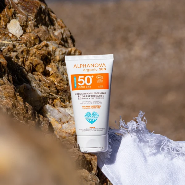 ALPHANOVA ORGANIC SUN HYPOALLERGENIC SUN CREAM FOR FACE SPF 50+ واقي من أشعة الشمس للبشرة