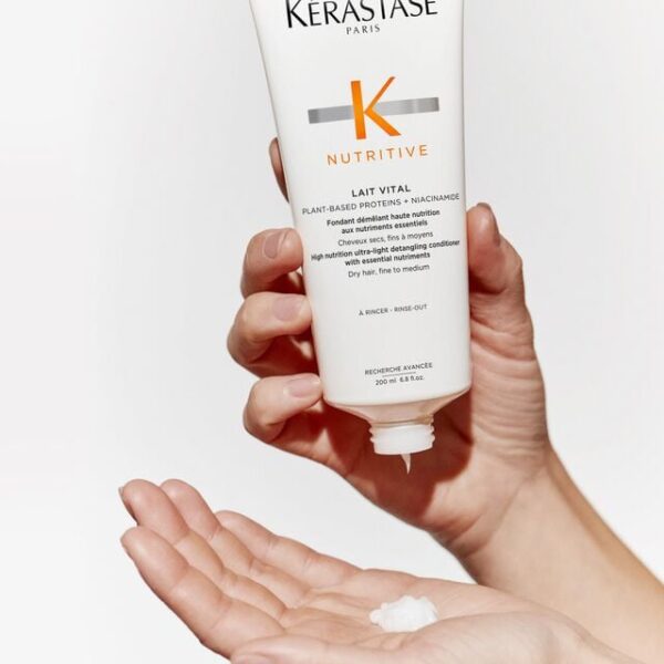 Kerastase Nutritive Lait Vital Hydrating Conditioner 200ml كرستاس بلسم مرطب للشعر