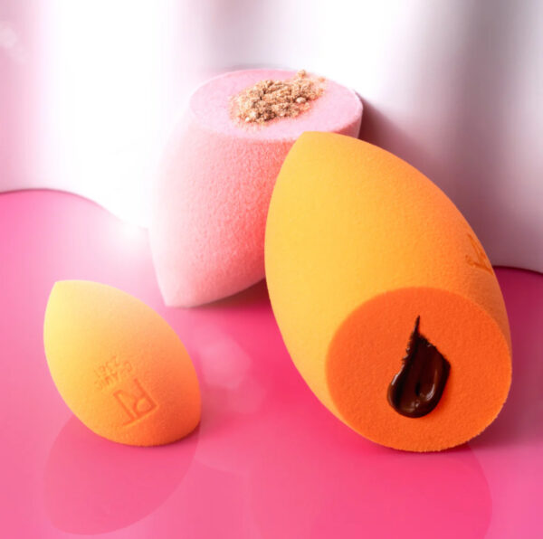 REAL TECHNIQUES Ultimate Makeup Sponge Blending and Setting Trio ريل تكنيك إسفنجة مكياج نهائية للمزج والإعداد الثلاثي