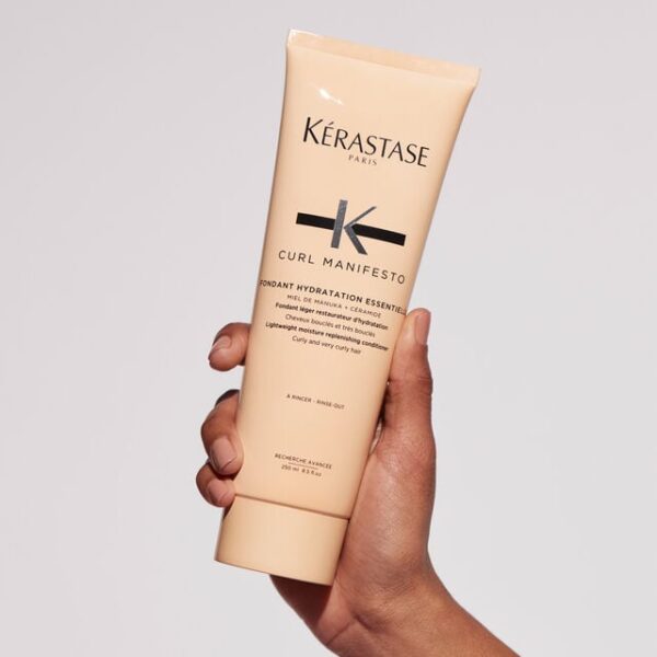 Kerastase Curl Manifesto Fondant Hydratation Essential hair Conditioner 250ml كرستاس بلسم معالج للشعر الكيرلي