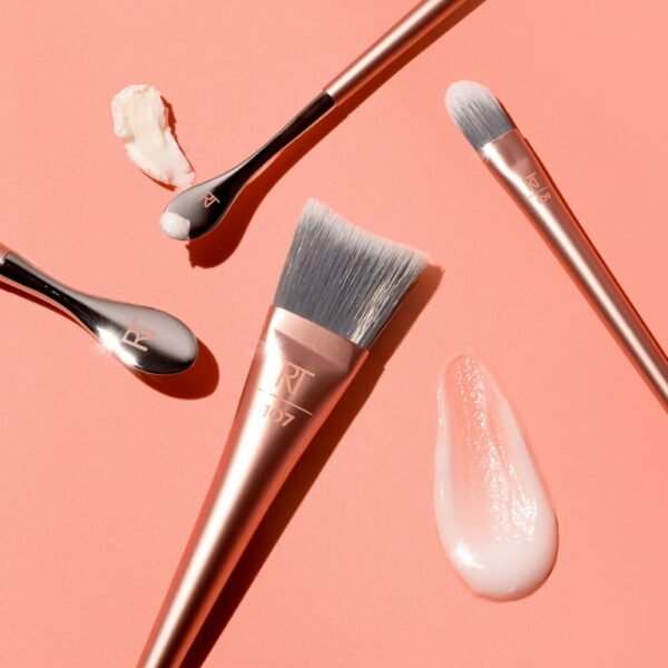 Real Techniques Skincare Brush Duo ريل تكنيك سيت فرش مكياج قطعتان