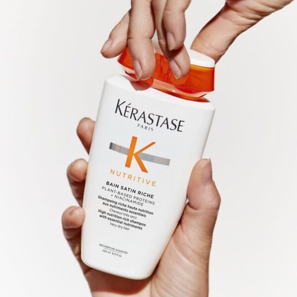 Kerastase Nutritive Bain Satin Riche Shampoo for Very Dry Hair 250ml كرستاس شامبو مرطب للشعر الجاف