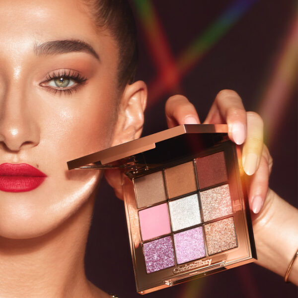 CHARLOTTE TILBURY THE BEAUTYVERSE PALETTE LIMITED EDITION EYESHADOW PALETTE شارلوت تيلبوري ظلال العيون بأصدار محدود