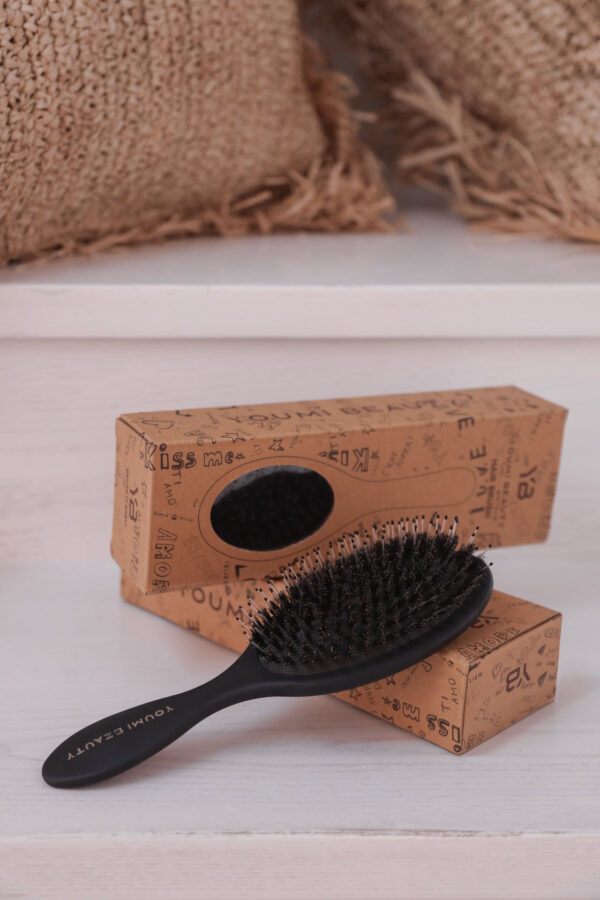 Youmi Beauty Hair Brush يومي بيوتي فرشاة شعر