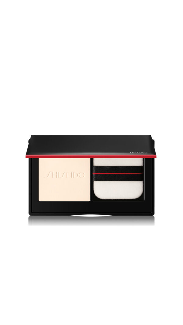 SHISEIDO SYNCHRO SKIN Invisible Silk Pressed Powder شيسيدو باودر مظغوط شفاف للبشرة