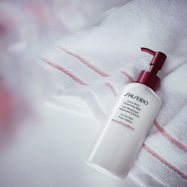 SHISEIDO Extra Rich Cleansing Milk 150ml شيسيدو غسول حليبي للبشرة