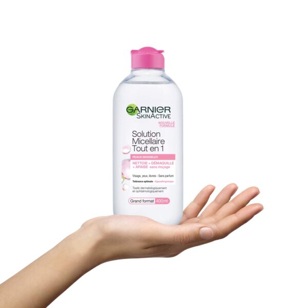 Garnier Skin Active All-In-1 Micellar Solution for Sensitive Skin Large Format 400 ml غارنييه سكين أكتيف محلول ميسيلار الكل في 1 للبشرة الحساسة