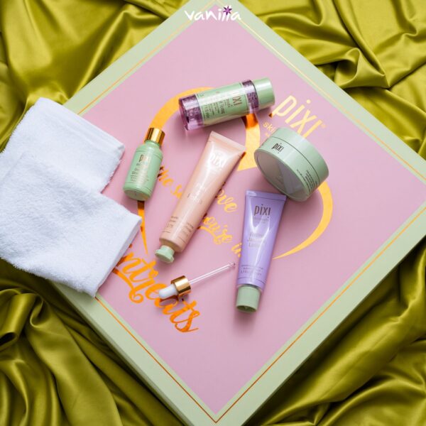 PIXI Love The Skin You’re In Skin Treats بكسي مجموعة العناية بالبشرة