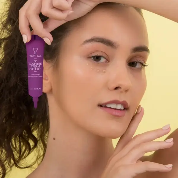 YOUTH LAB CC COMPLETE CREAM FOR EYES ALL SKIN TYPES 15ML يوث لاب كريم معالج لمنطقة العين - Image 4