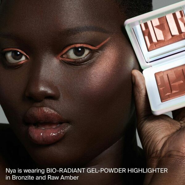 HAUS LABS BY LADY GAGA BIO-RADIANT GEL-POWDER HIGHLIGHTER أظاءة باودر للبشرة - Image 4