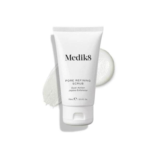 MEDIK8 PORE REFINING SCRUB Dual-Action Jojoba Exfoliator 75ml مقشر الجوجوبا ثنائي المفعول للمسام - Image 2