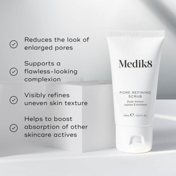 MEDIK8 PORE REFINING SCRUB Dual-Action Jojoba Exfoliator 75ml مقشر الجوجوبا ثنائي المفعول للمسام - Image 3