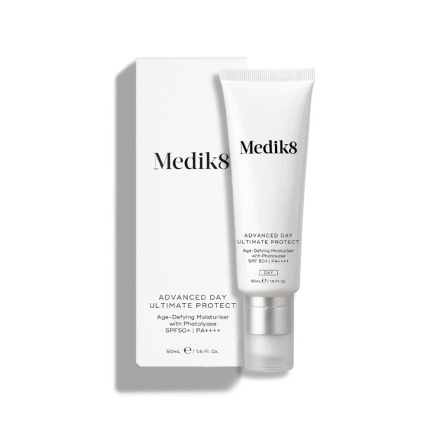 MEDIK8 ADVANCED DAY ULTIMATE PROTECT Age-Defying Moisturiser with Photolyase SPF 50+ | PA++++ 50ml مرطب مضاد للشيخوخة مع عامل حماية من أشعة الشمس