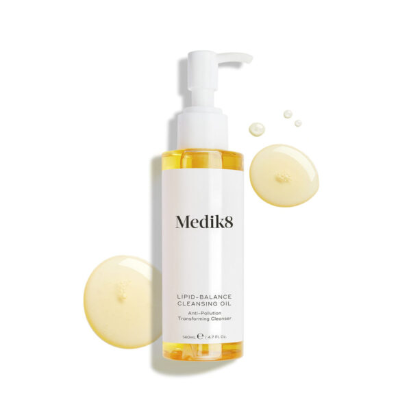 MEDIK8 LIPID-BALANCE CLEANSING OIL Makeup Dissolving Transforming Cleanser 140ml زيت التنظيف المتوازن للدهون - Image 2