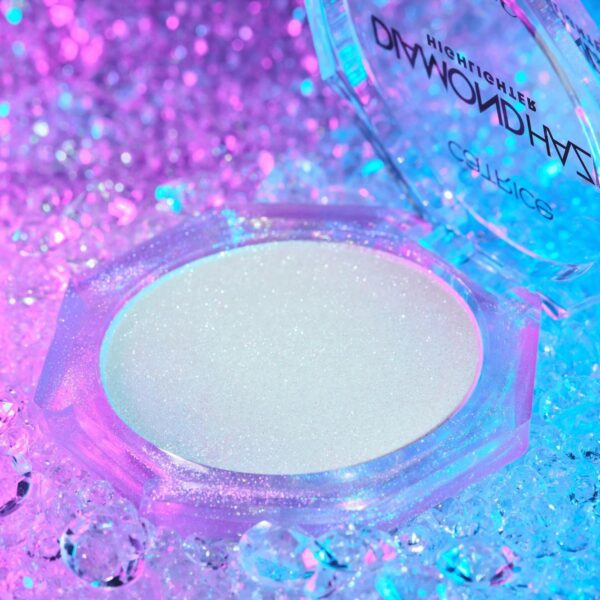 Catrice Diamond Haze Highlighter كاترس أظاءة باودر للبشرة - Image 6