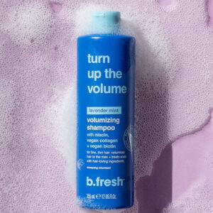 turn up the volume - volumizing shampoo شامبو زيادة حجم الشعر