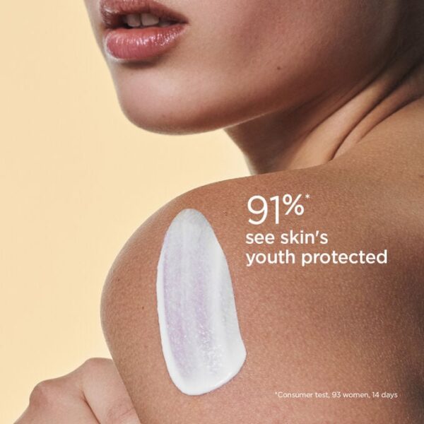 CLARINS Sun Spray Lotion Very High Protection SPF50+ كلانس واقي حماية من الشمس - Image 4
