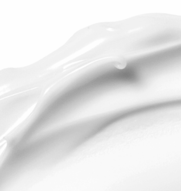 LA CURE BEAUTÉ Rich Milky Cream Cleanser 200ml منظف ​​كريمي حليبي غني - Image 3