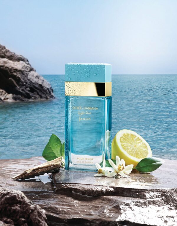 DOLCE & GABBANA Light Blue Forever Eau de Parfum 100ml عطر للنساء - Image 2