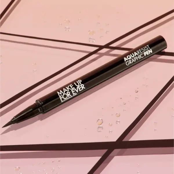 MAKE UP FOR EVER AQUA RESIST GRAPHIC PEN 24HR WATERPROOF INTENSE EYELINER-1 Black قلم لاينر سواد فاحم مقاوم للماء - Image 6