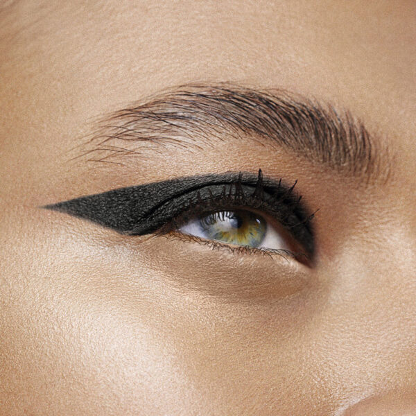 MAKE UP FOR EVER AQUA RESIST SMOKY SHADOW ظلال عيون أكوا ريزيست سموكي - Image 4