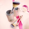 IT Cosmetics CELEBRATE CREATIVE LOOKS MAKEUP BRUSH SET + LUXE TRAVEL CASE مجموعة فرش المكياج - Image 5