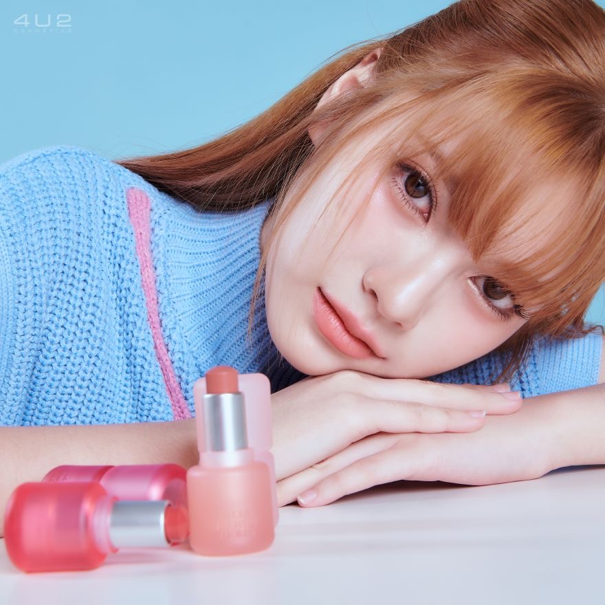 4U2 Matte Lip Balm مرطب شفاه غير لامع من فور يو تو - Image 3