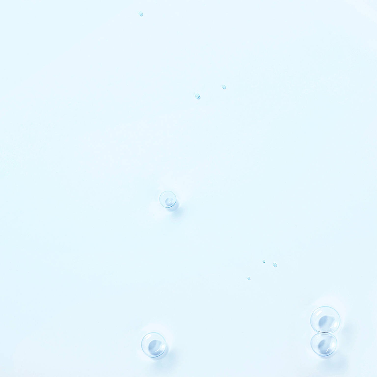 KIEHL'S Clearly Corrective™ Daily Re-Texturizing Triple Acid Peel Serum 30ml كيلز سيروم مقشر للبشرة - Image 9